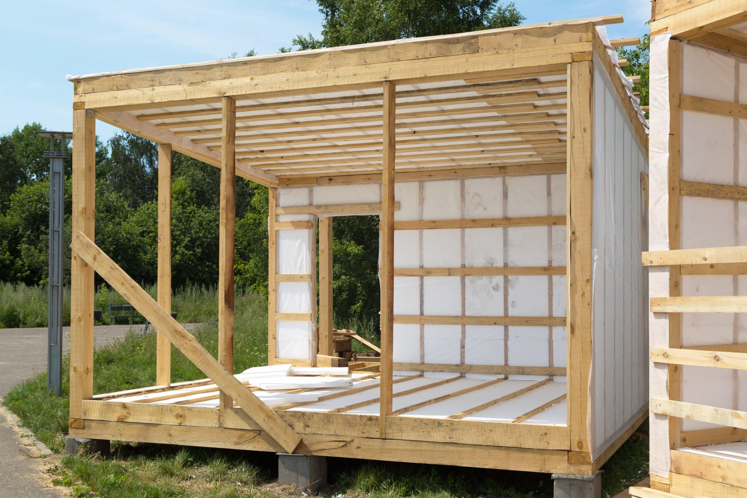 insulated shed size